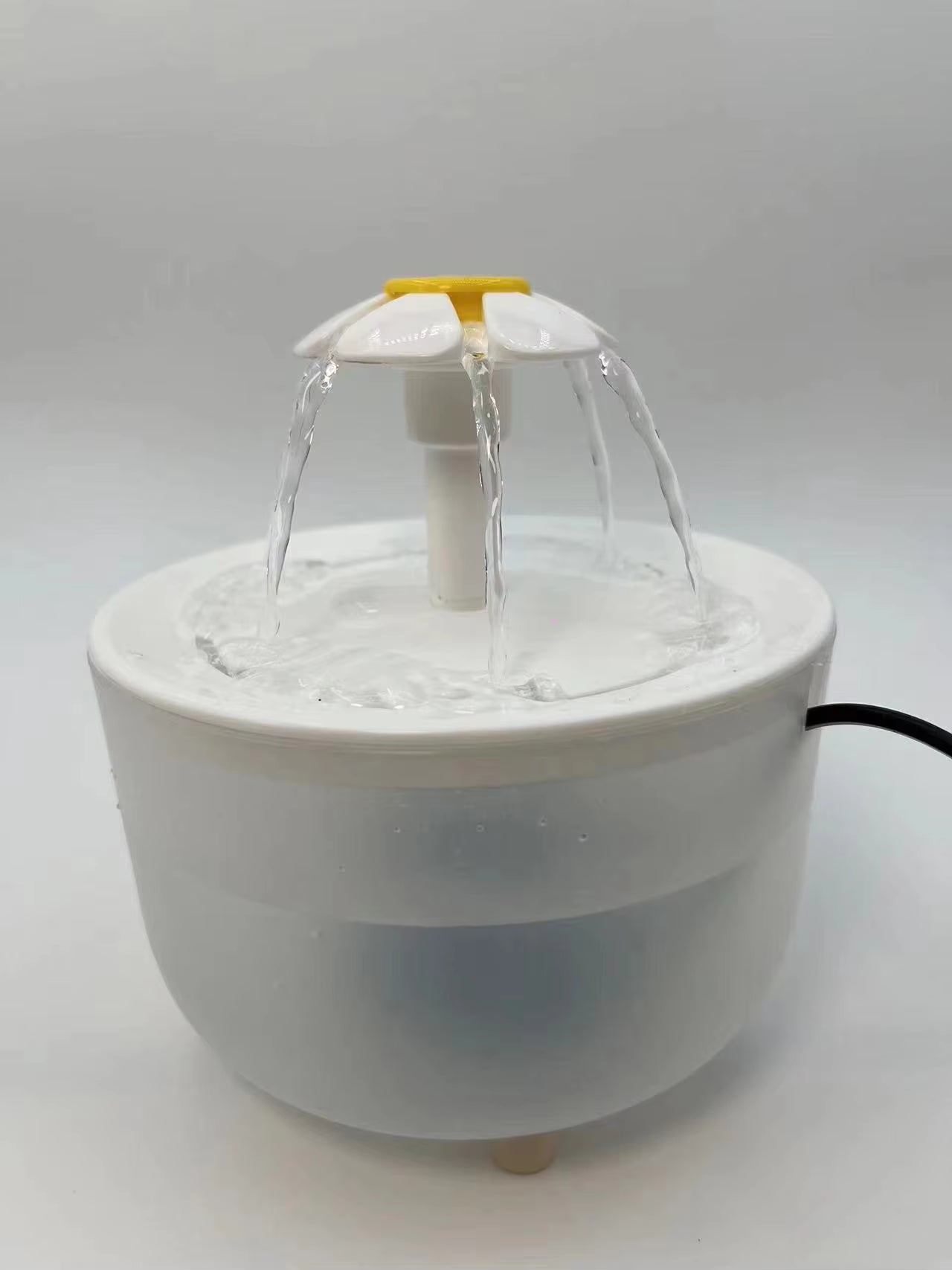 Automatic Pet Water Fountain with USB Electric Filter, 1200ml Silent Cat Drinking Bowl and Recirculating Water Dispenser